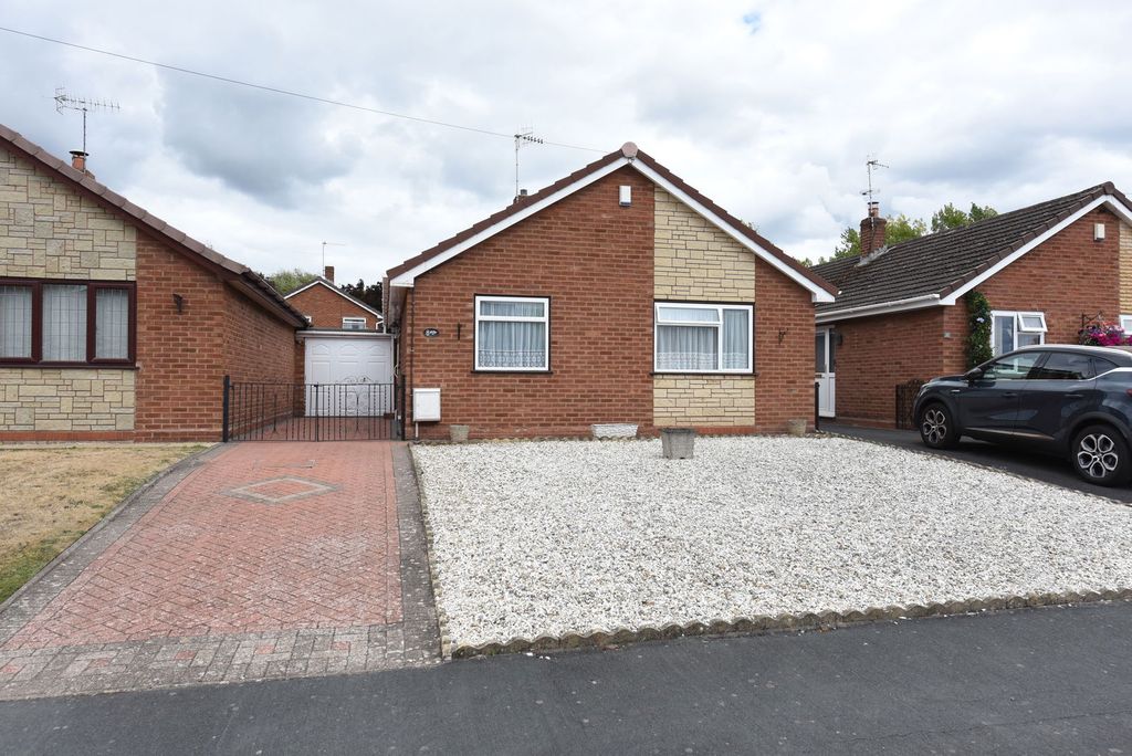 Property photo 1 of 13