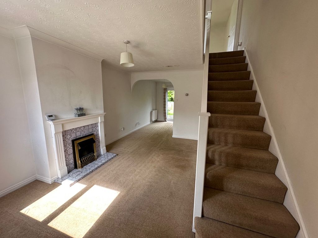 Property photo 3 of 13