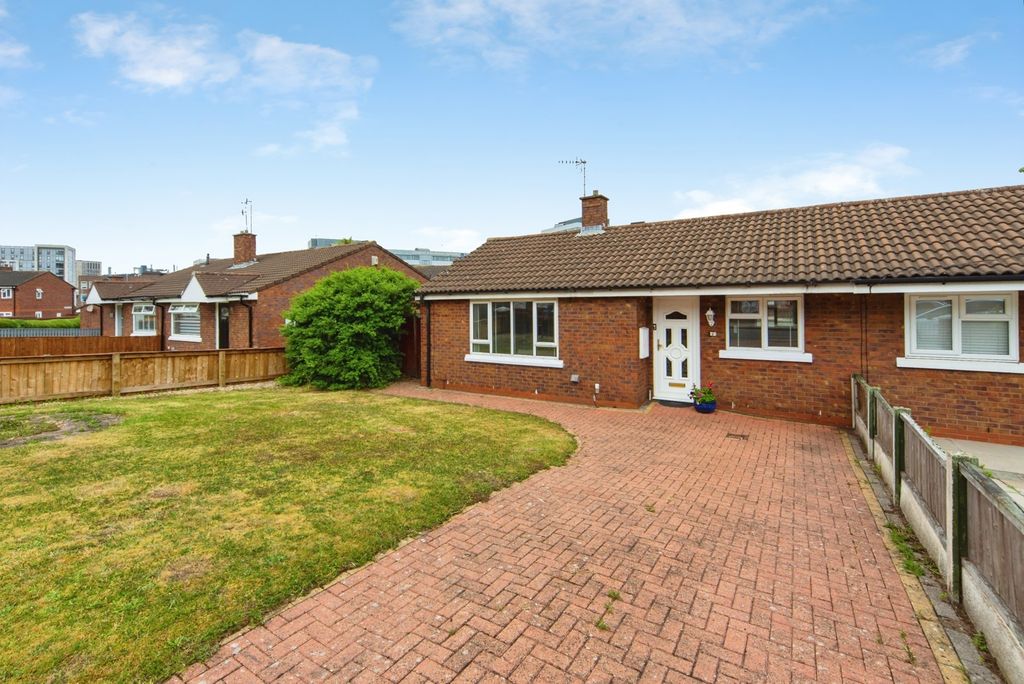 Property photo 1 of 20 Pbox-Img.Jpg