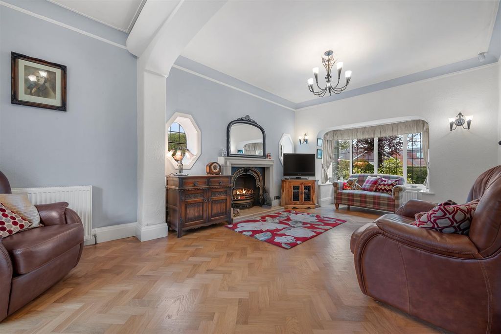 Property photo 3 of 98 94 Summerseat Lane Hdr-2.Jpg