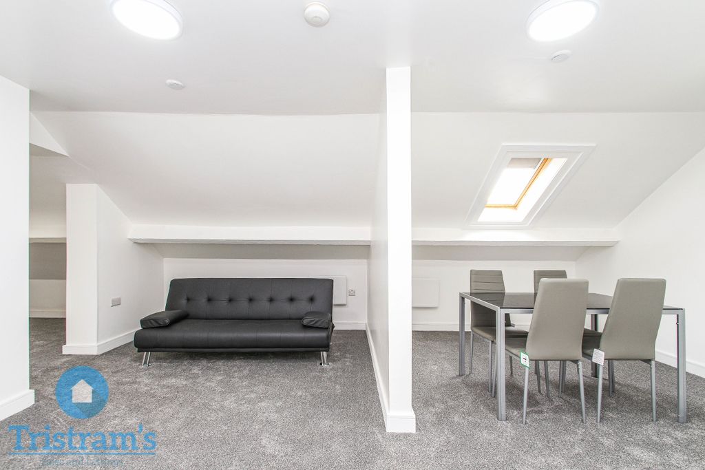 Property photo 3 of 13 Img_8533