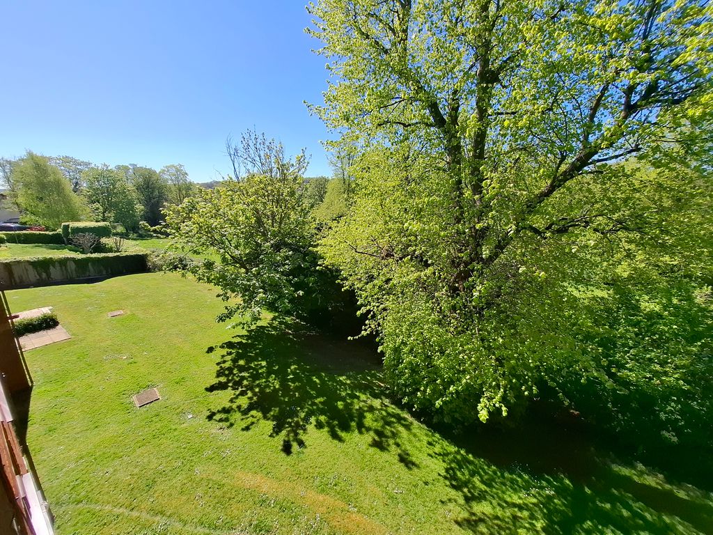 Property photo 2 of 10 Exterior