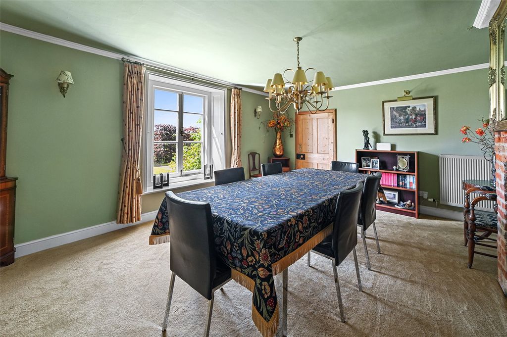 Property photo 3 of 28 Dining Room