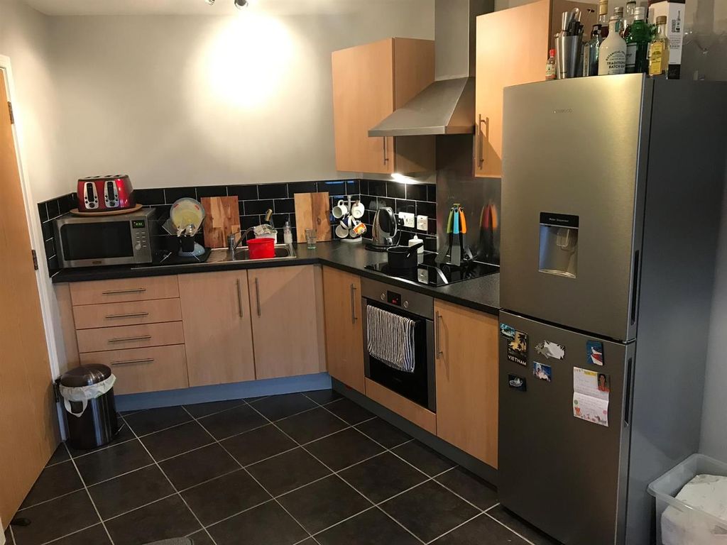 Property photo 3 of 10