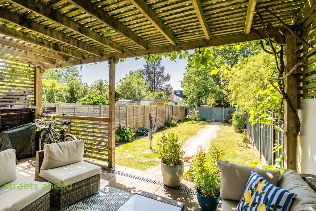 Property photo 3 of 19 472358d3-9Fa8-424...