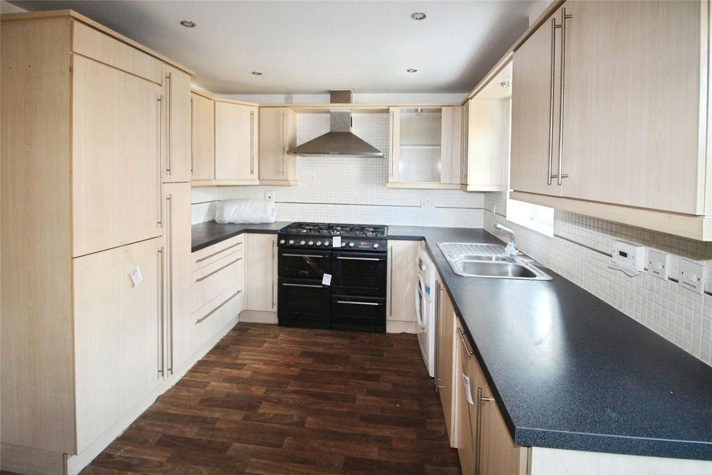 Property photo 3 of 11 Picture No. 06