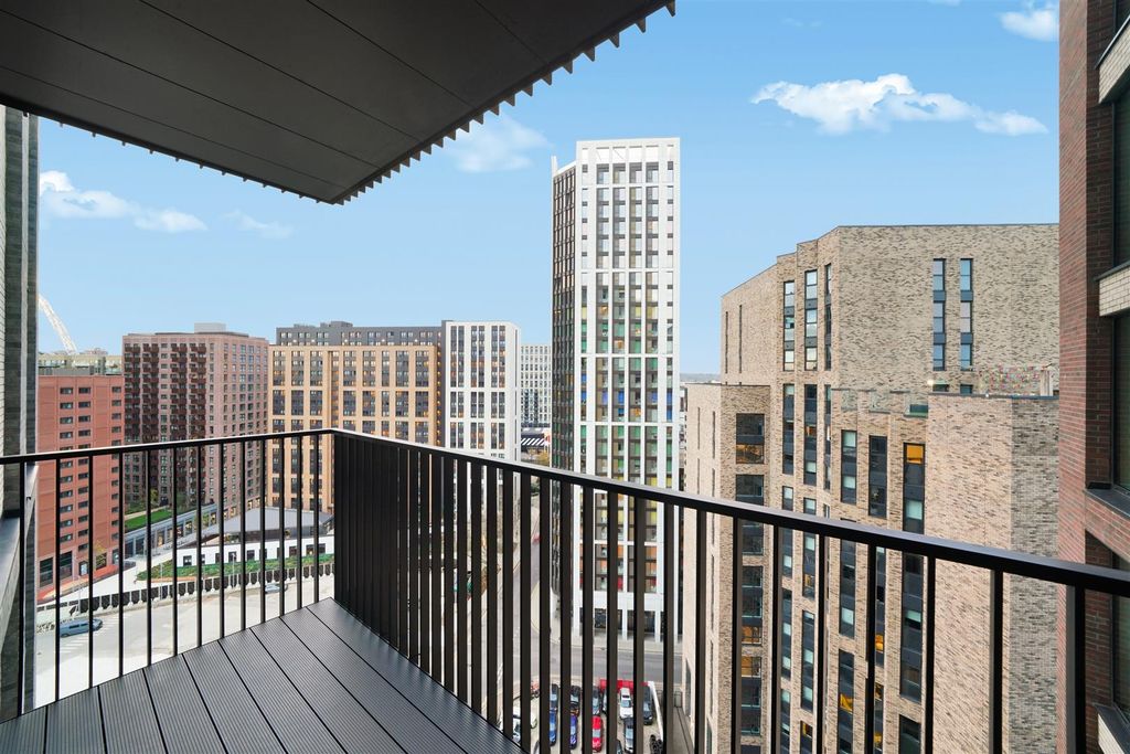 Property photo 3 of 16 Flat 123, 581 North End Road - Tppofl1Ga5Jhli9Edj0