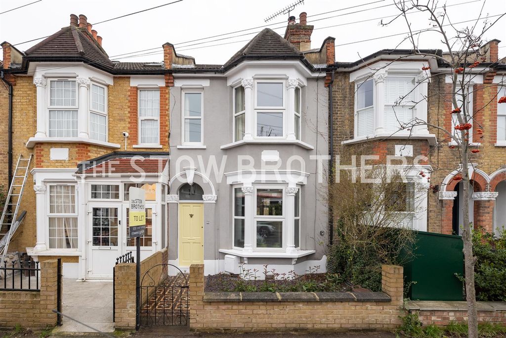 Property photo 1 of 34