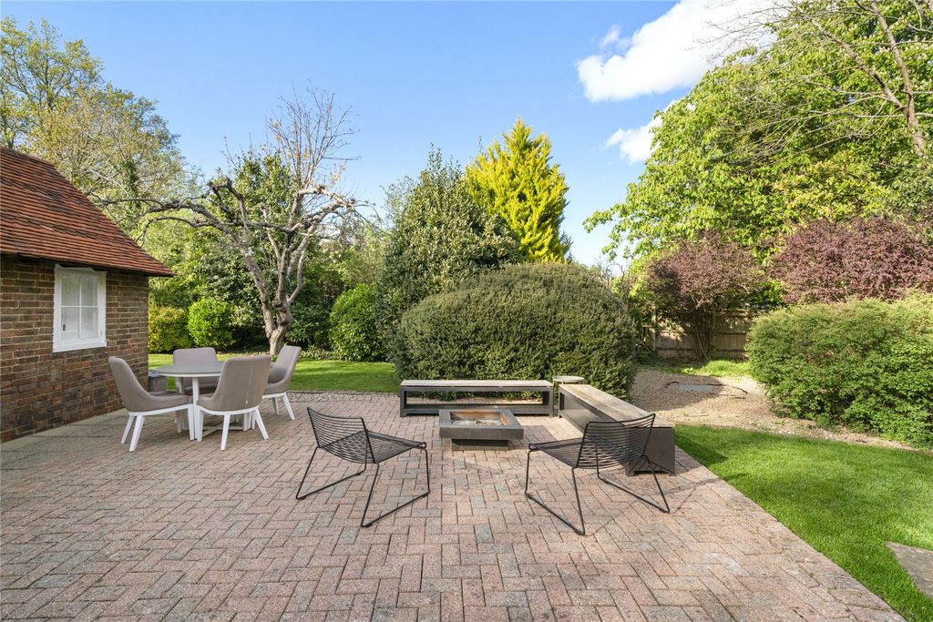 Property photo 3 of 28 Picture No. 05