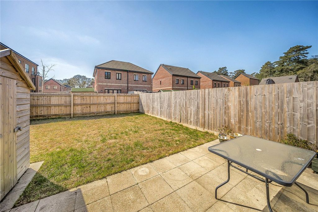 Property photo 2 of 20 Picture No. 02