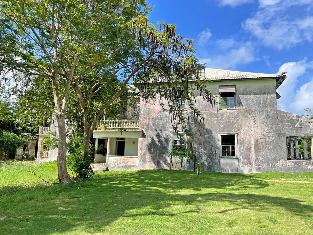 Property photo 2 of 14 Image