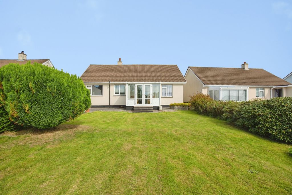 Property photo 3 of 18 Pbox-Img.Jpg