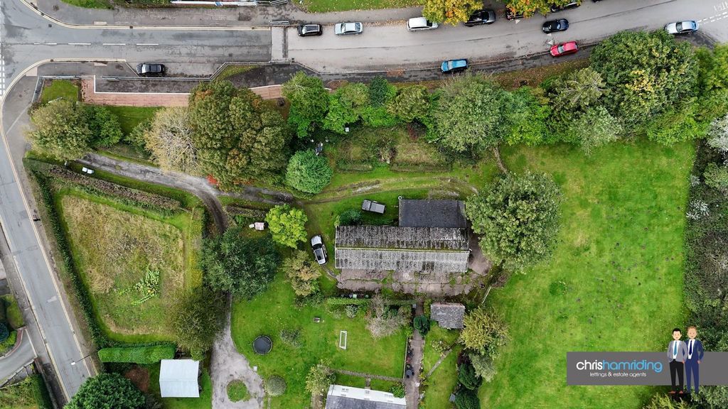 Property photo 3 of 13