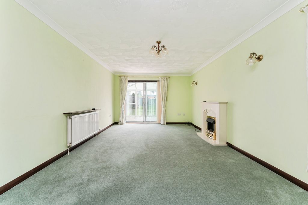Property photo 3 of 27 Pbox-Img.Jpg