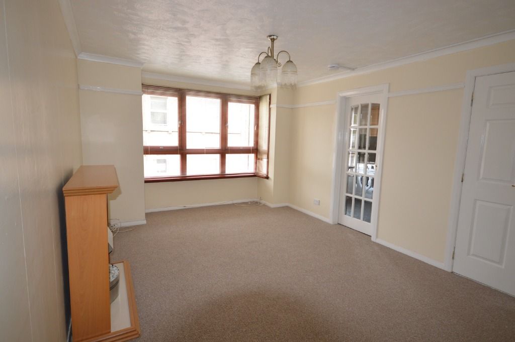 Property photo 3 of 9 Photo 3