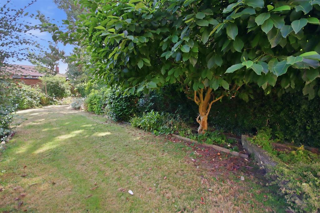Property photo 3 of 16 Rear Garden