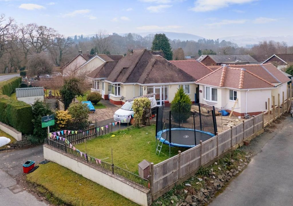 Property photo 1 of 65