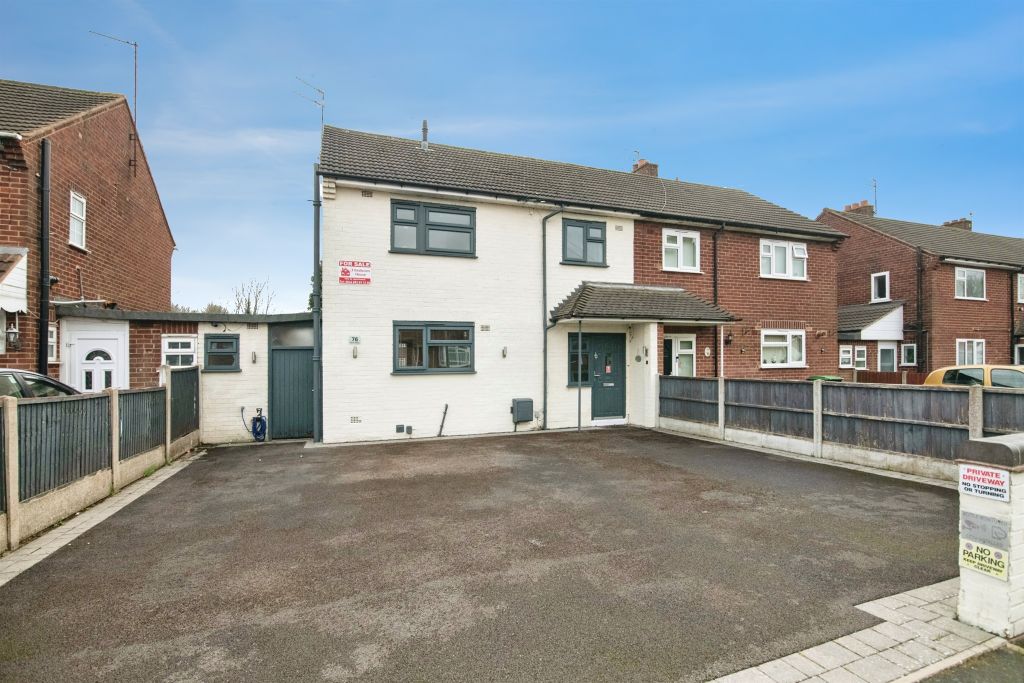 Property photo 1 of 12