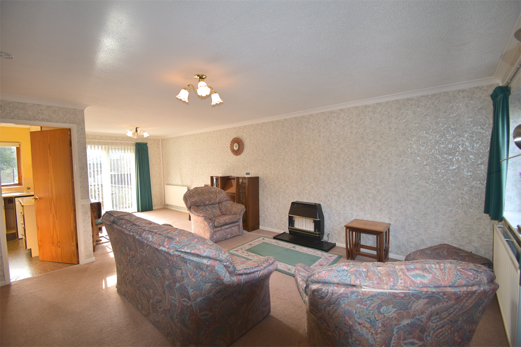 Property photo 3 of 12 Sitting Room