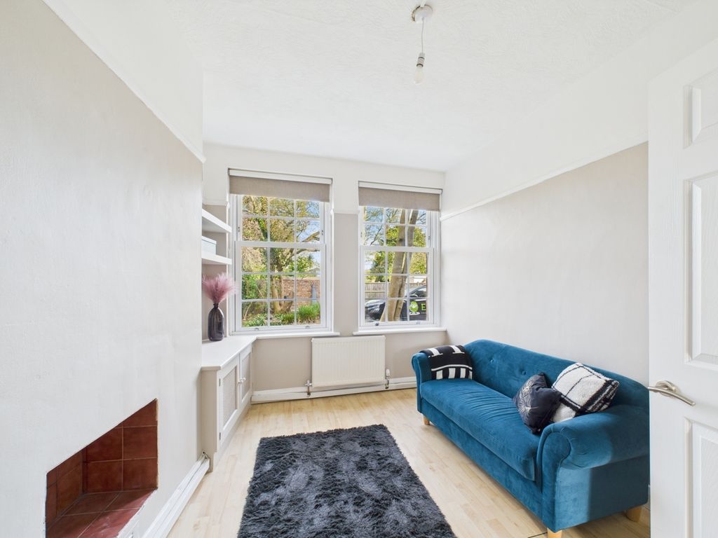 Property photo 1 of 9 Cam03750G0-Pr0042-Still002