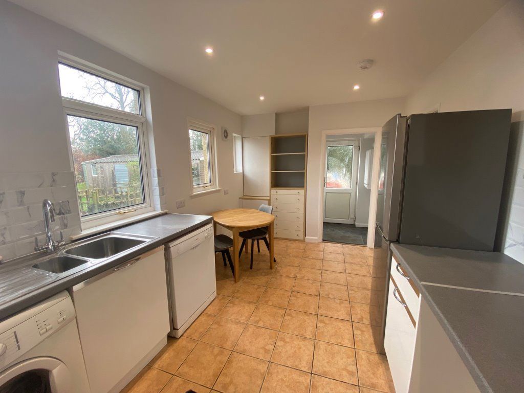 Property photo 2 of 23