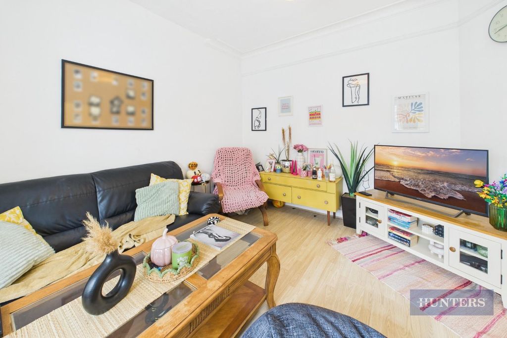 Property photo 2 of 13 Cam05152G0-Pr0285-Still002.Jpg