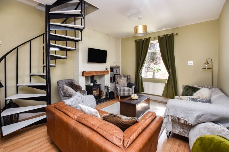 Property photo 2 of 32 Photo 8