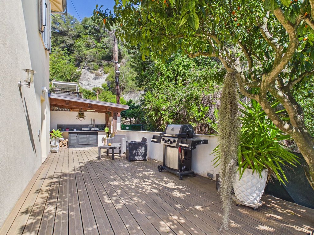 Property photo 3 of 25 B357Ded93Fb4B9Fa50Aa161Cf766d065_F25Bc9d5B1_1920-Big