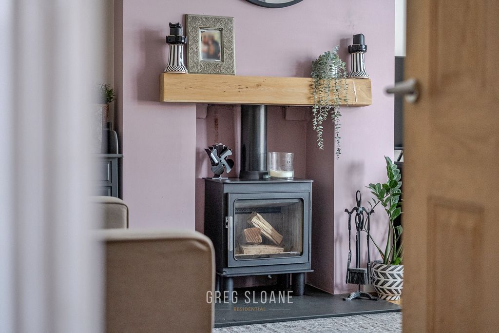 Property photo 2 of 22 1418436-2-69A9Bb8c26033