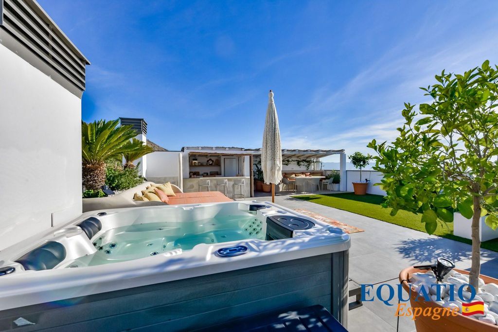 Property photo 1 of 20 Spain - Finestrat - Apartment / Penthouse With Sea View