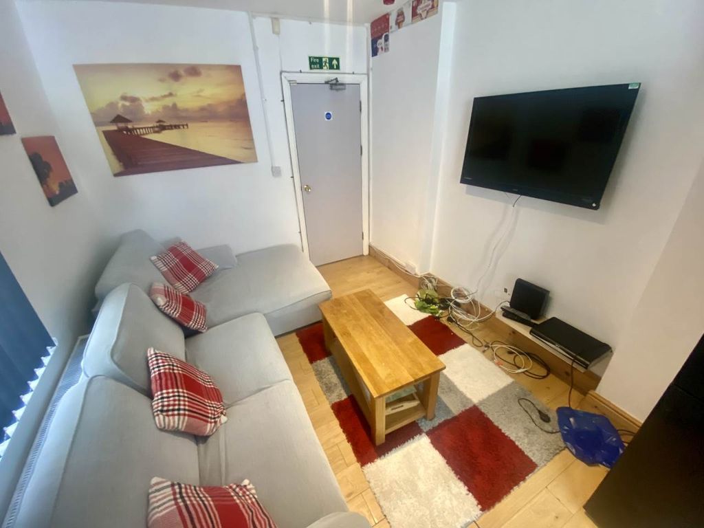 Property photo 2 of 8 Img_8859