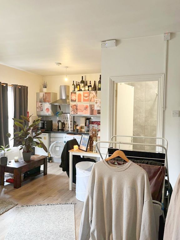 Property photo 1 of 7 Open Plan Kitchen/Living Area