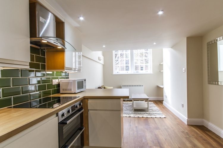 Property photo 1 of 7 87387