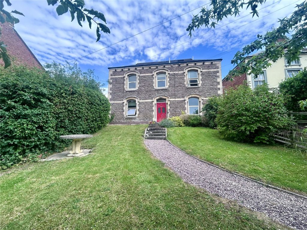 Property photo 2 of 13 Picture No. 23
