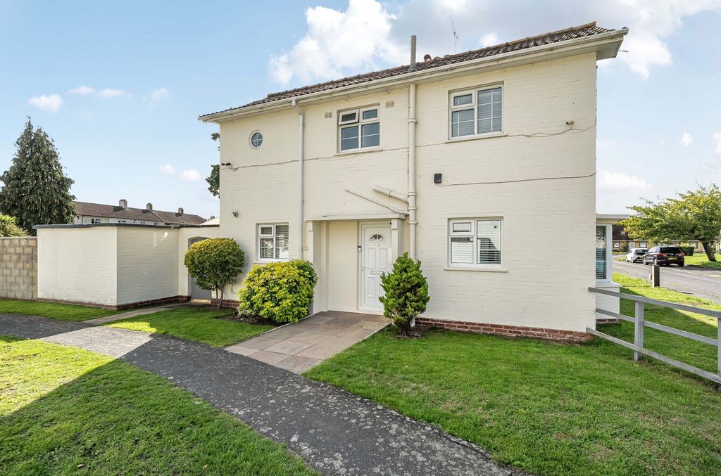 Property photo 1 of 15 1360265-3-68d3E04...