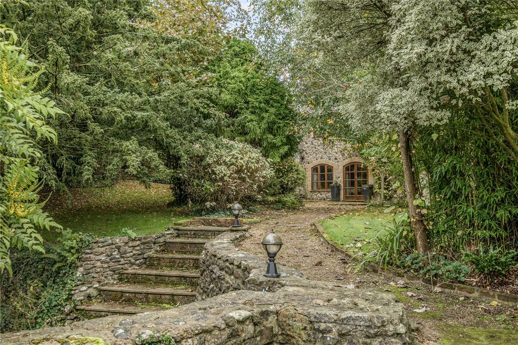 Property photo 3 of 32 Picture No. 41