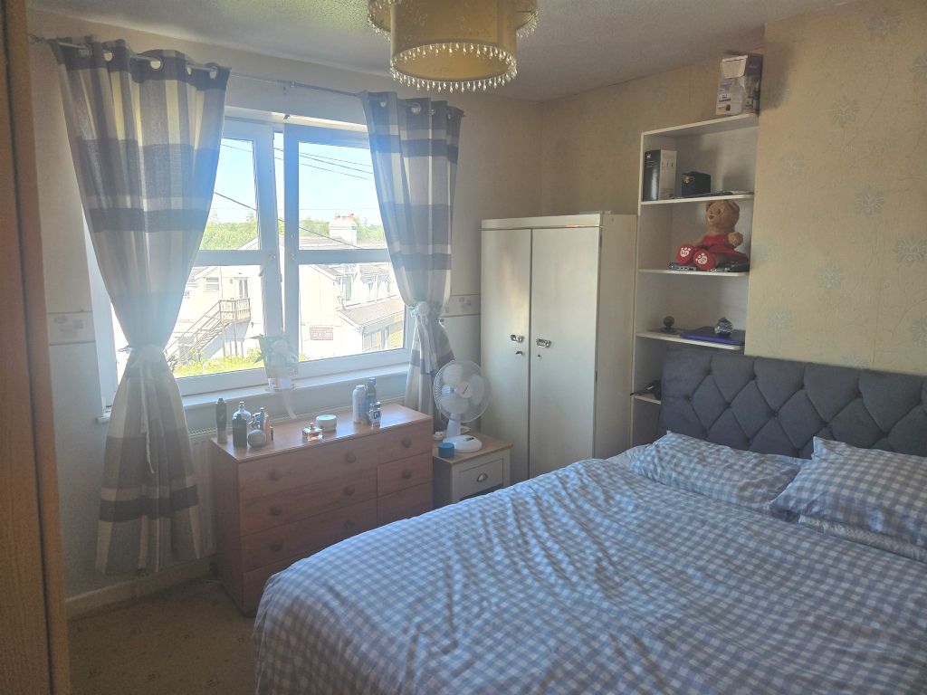 Property photo 2 of 30