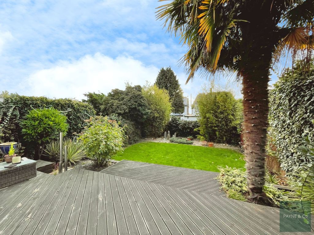 Property photo 3 of 26