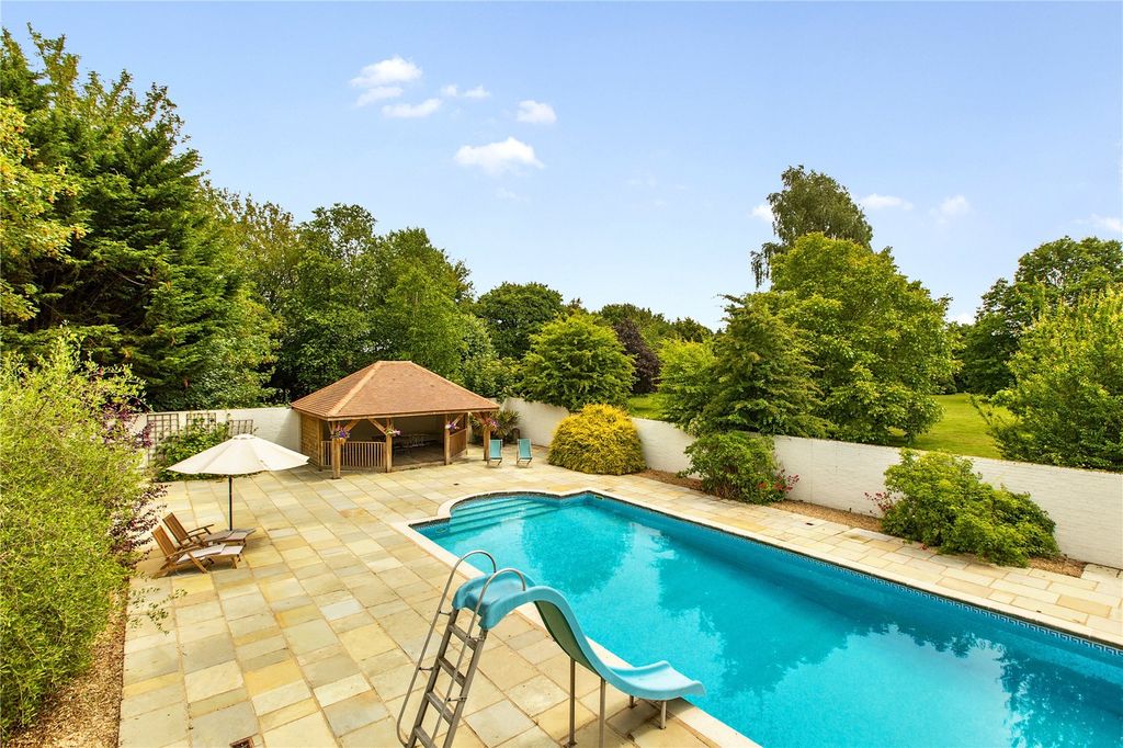 Property photo 2 of 14 Swimming Pool