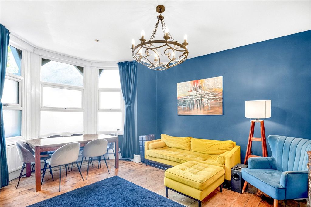 Property photo 2 of 15 Picture No. 04