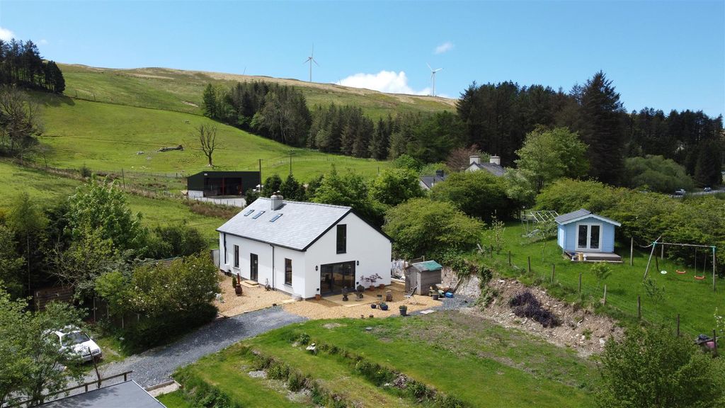 Property photo 1 of 35 Ysgoldy - House 2.Jpg