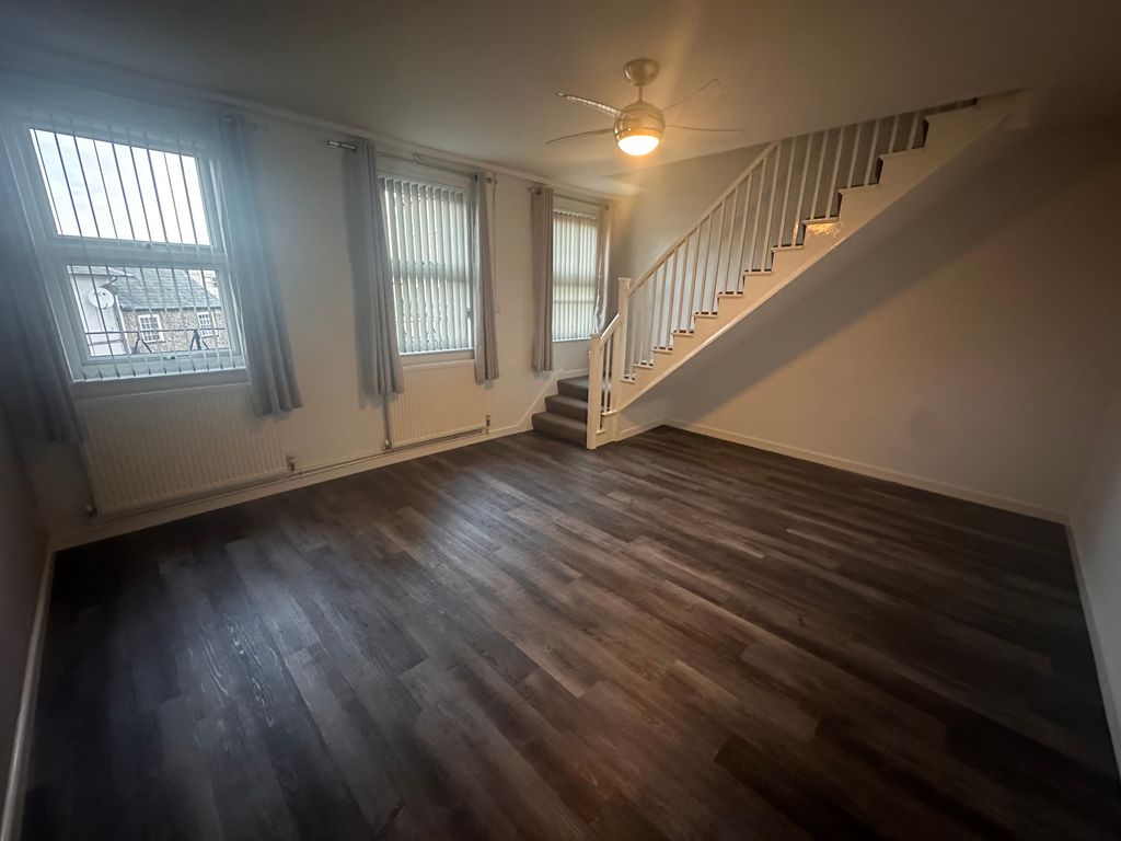 Property photo 3 of 6 View