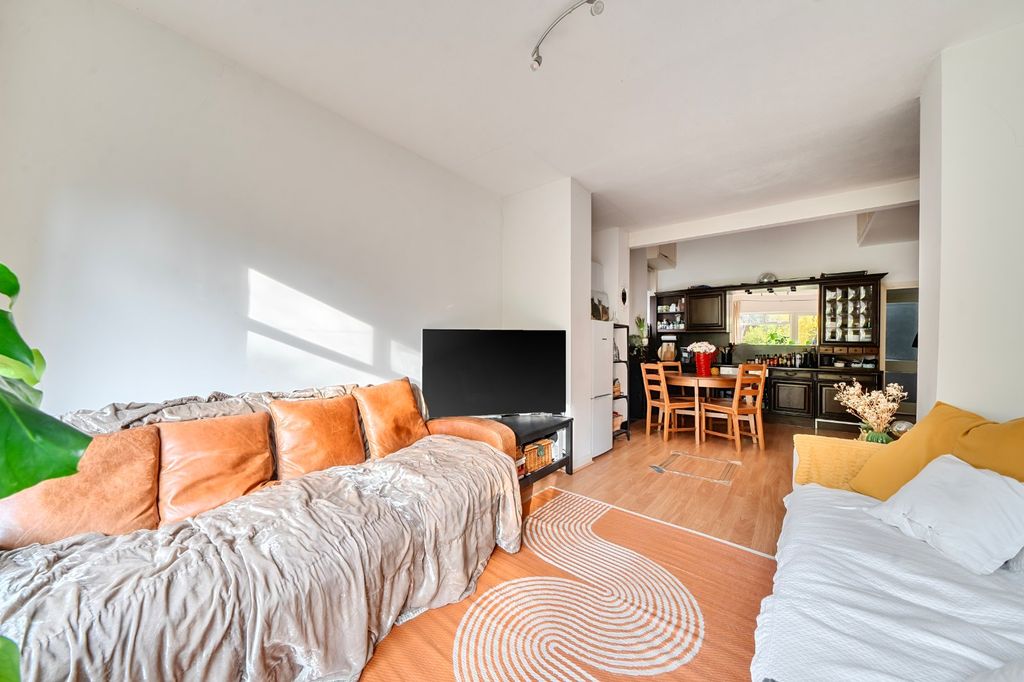 Property photo 3 of 18 Picture No. 14