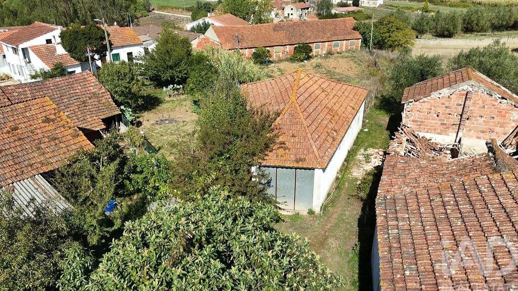 Property photo 1 of 25