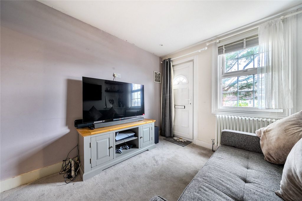 Property photo 2 of 10 Picture No. 13