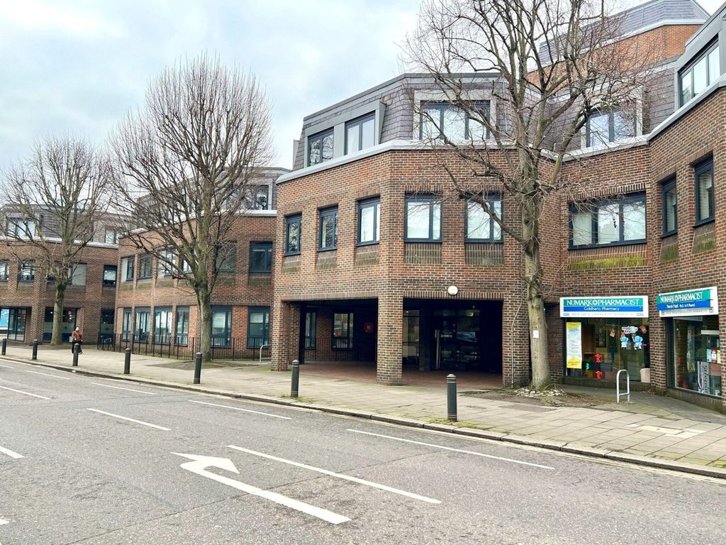 Property photo 3 of 12