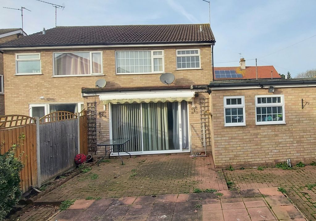 Property photo 2 of 3