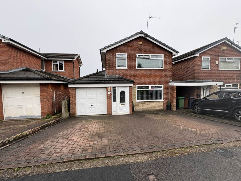 Property photo 1 of 27