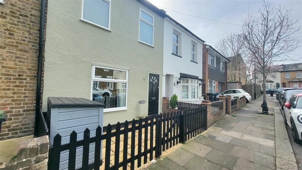 Property photo 1 of 13 Image