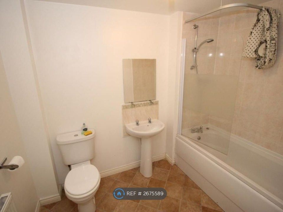 Property photo 3 of 6